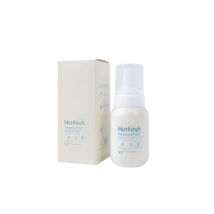 Bọt vệ sinh phụ nữ PlayAh Her Feel Prebiotic Sensitive - Chai 150ml